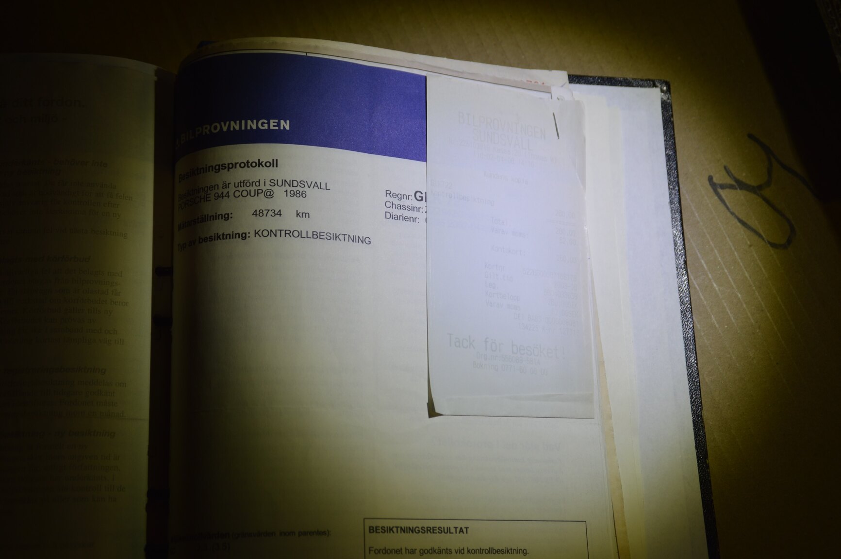 Documentation for 1986 Porsche 944 Coupé