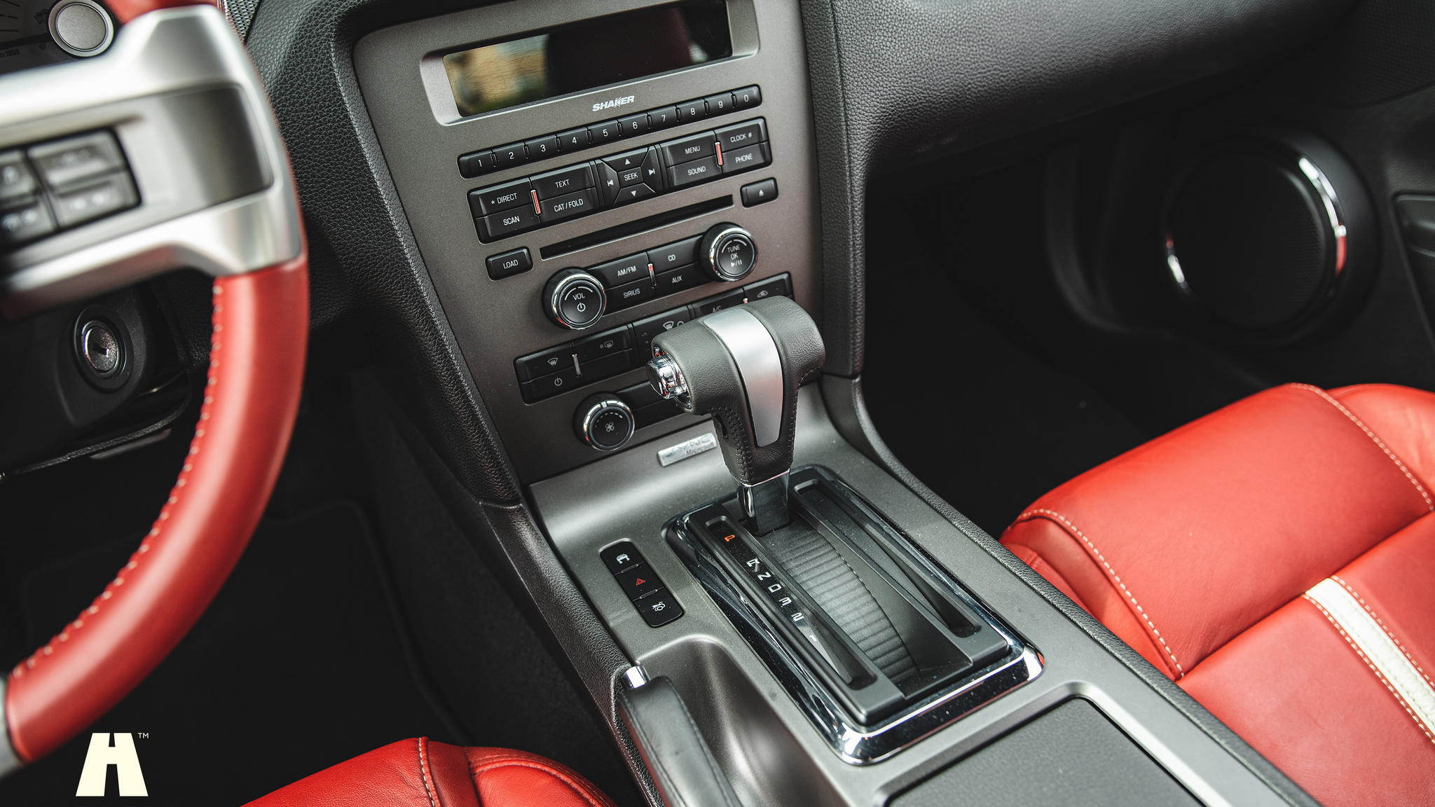 Interior image of 2010 Ford Mustang GT 