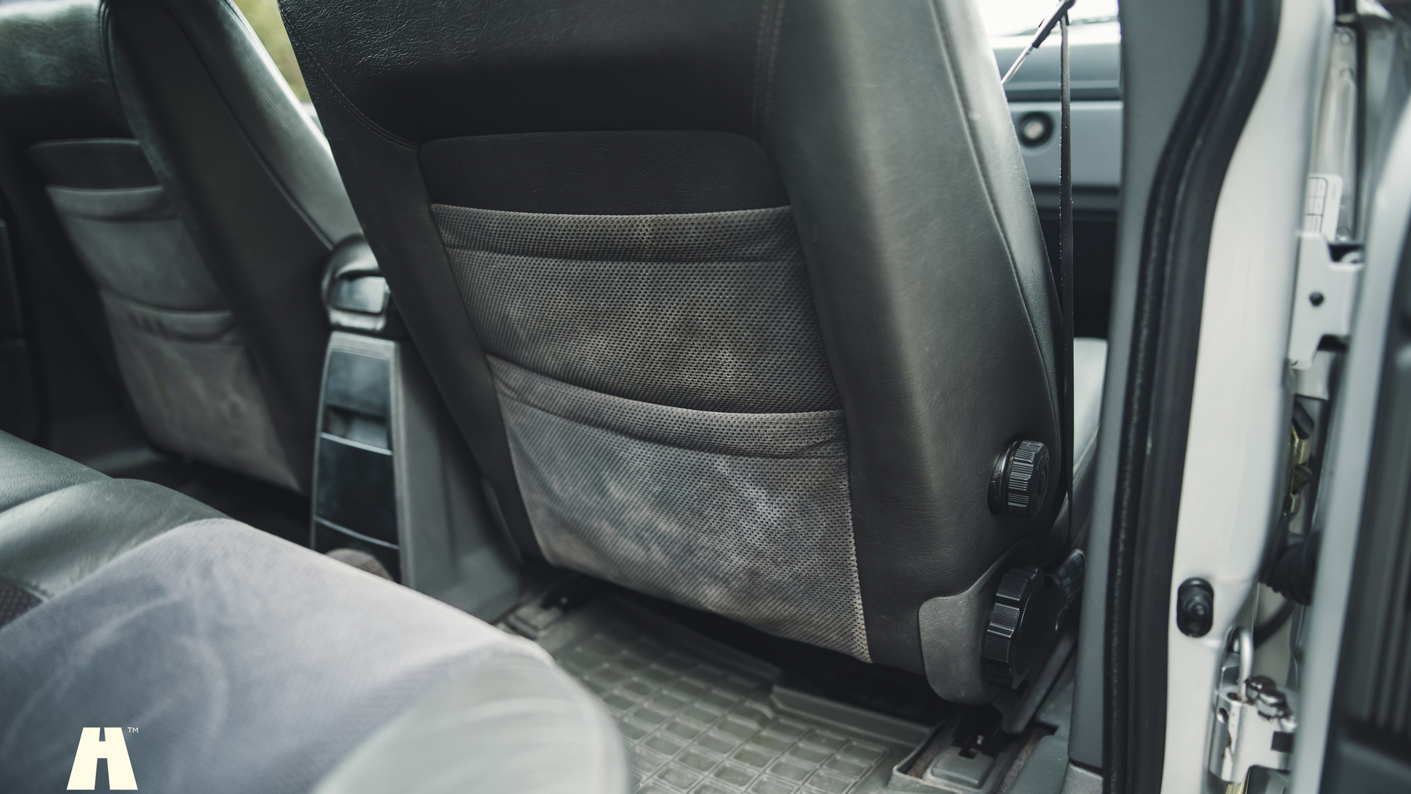 Interiörbild 1997 Volvo 945 