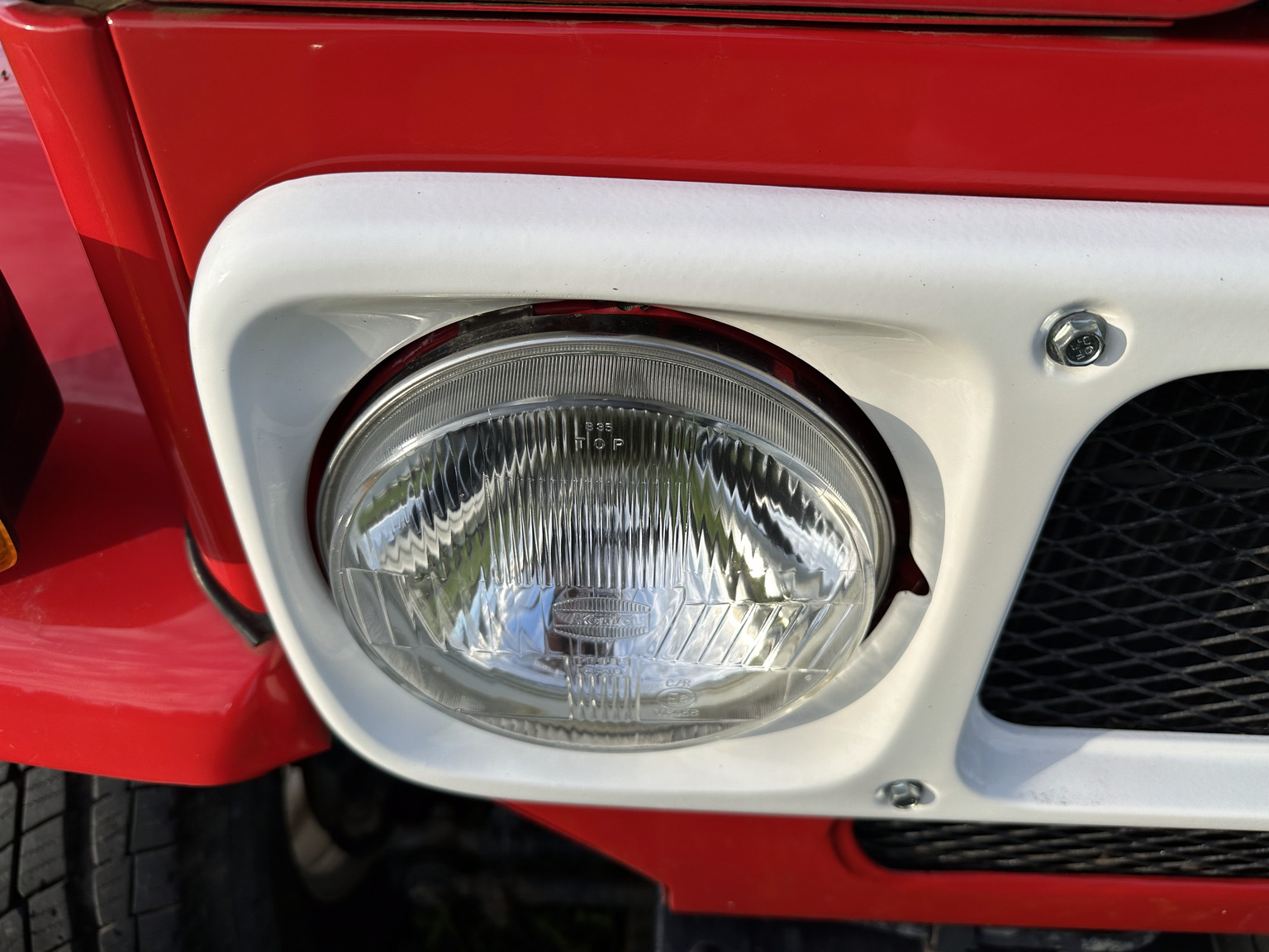 Exterior image of 1982 Toyota Landcruiser Utility (24)