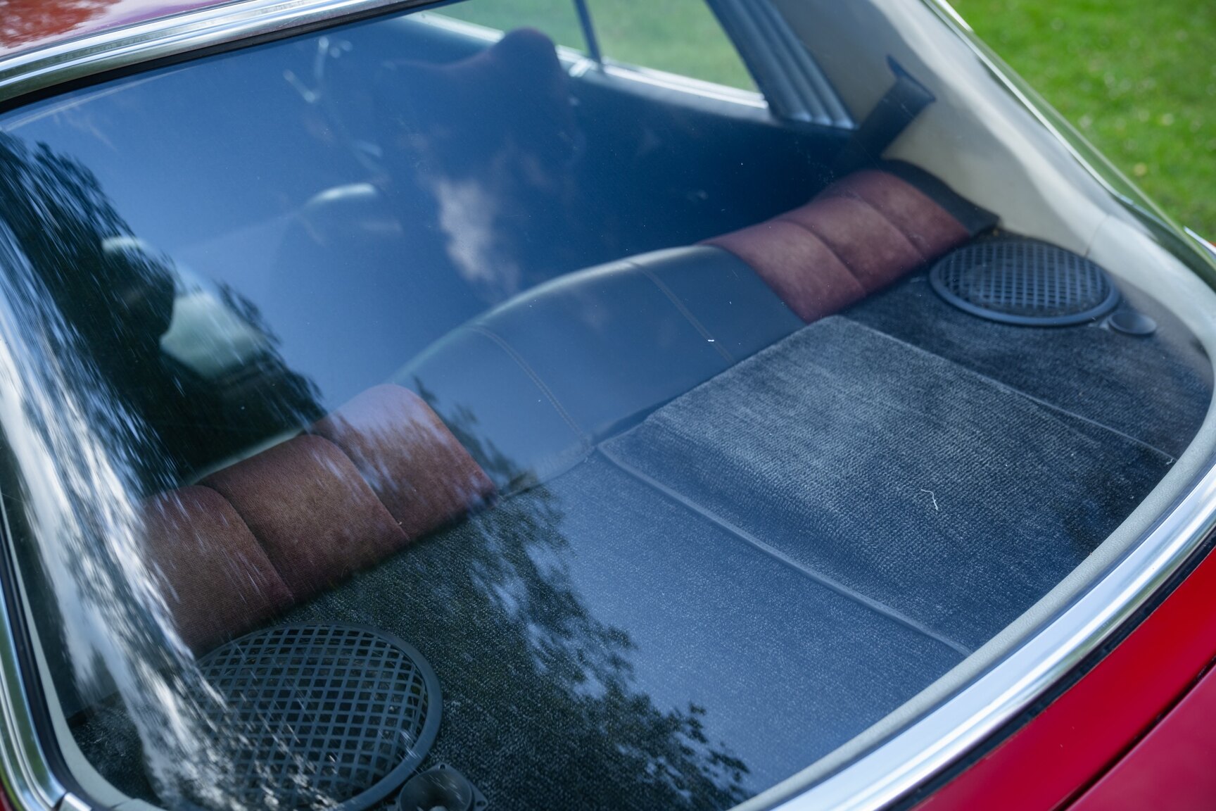 Exteriörbild på 1975 Mercedes-Benz 350 SLC