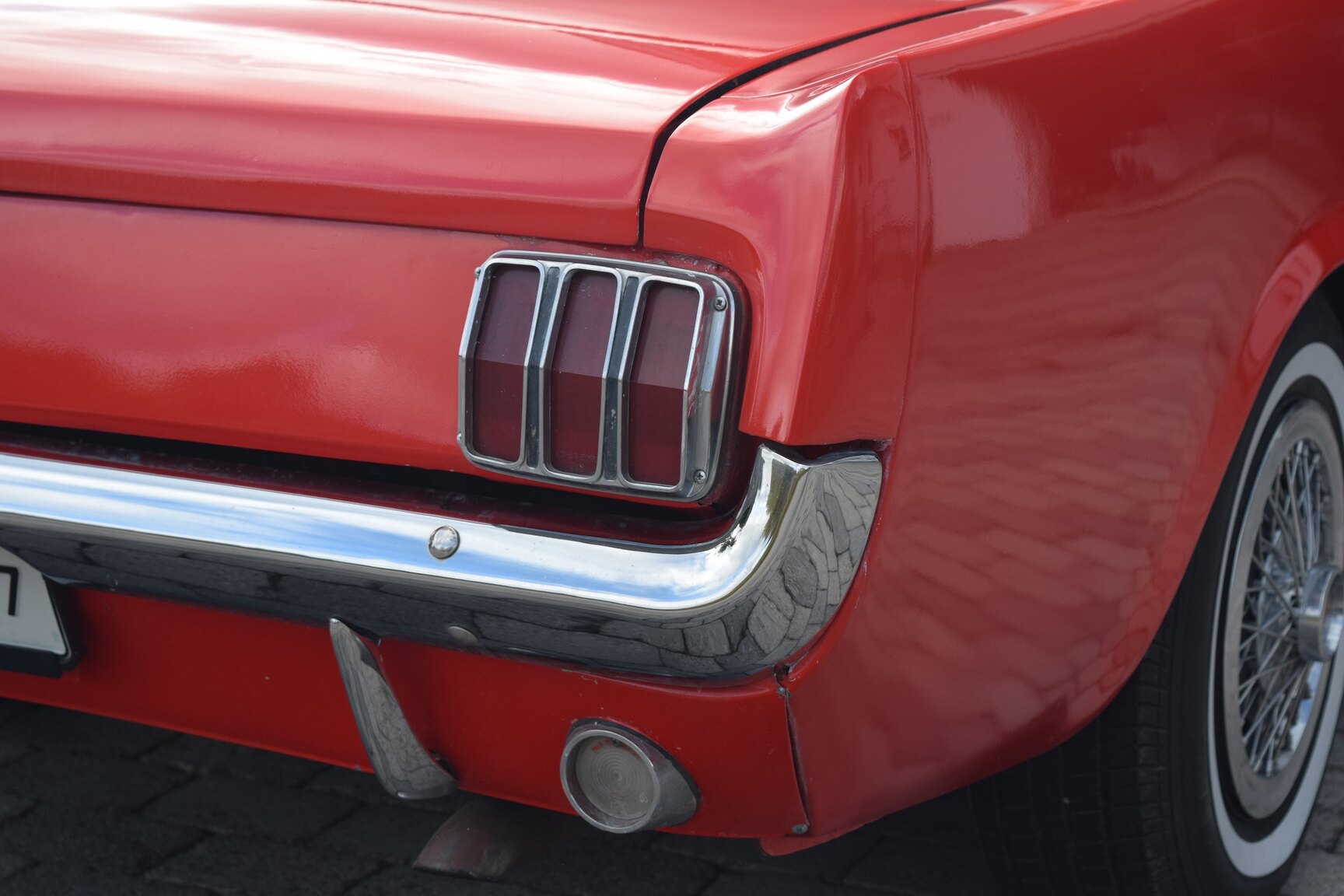 Exterior image of 1965 Ford Mustang 