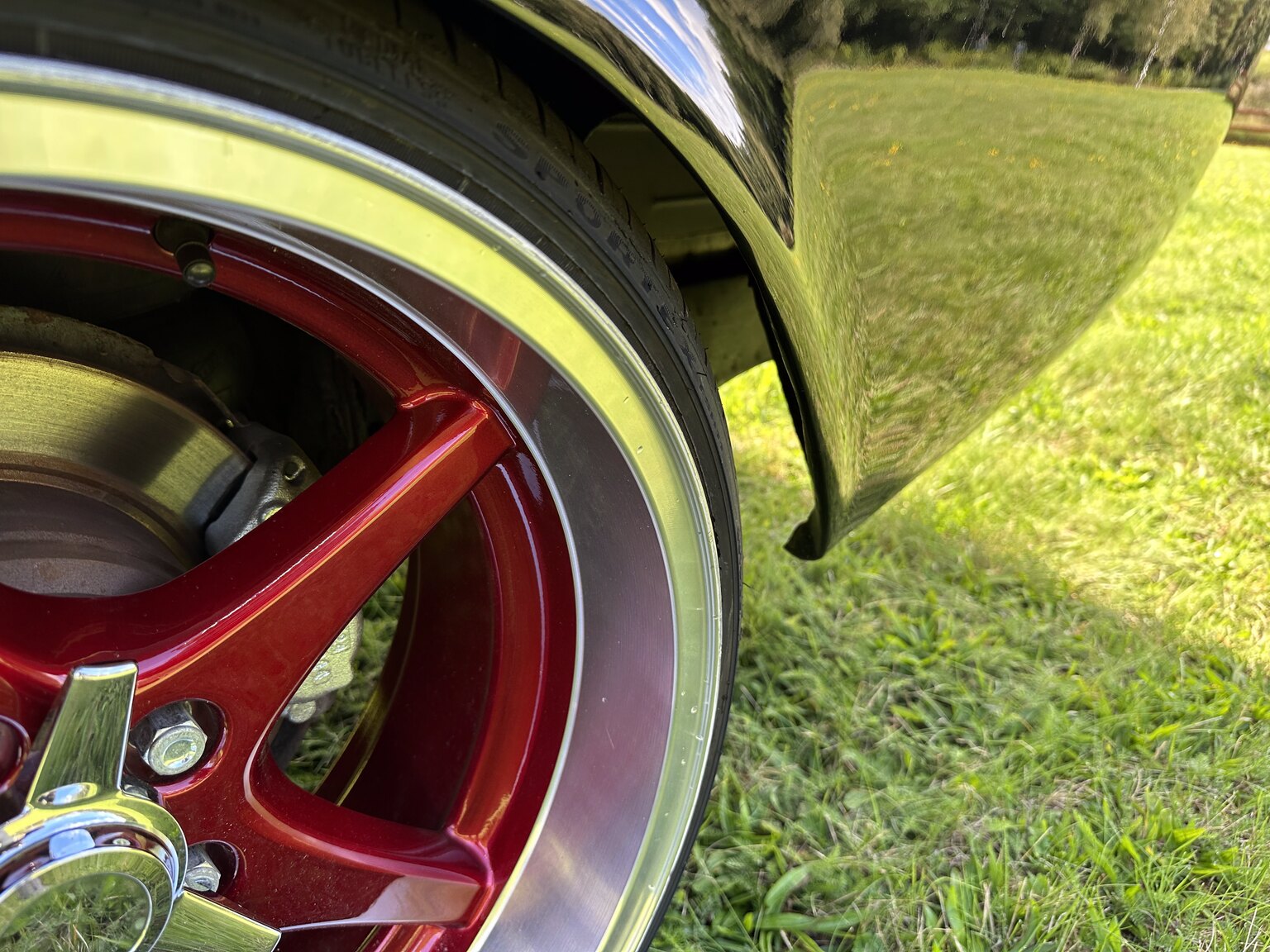 Aussenfoto 1969 Volvo 144 custom