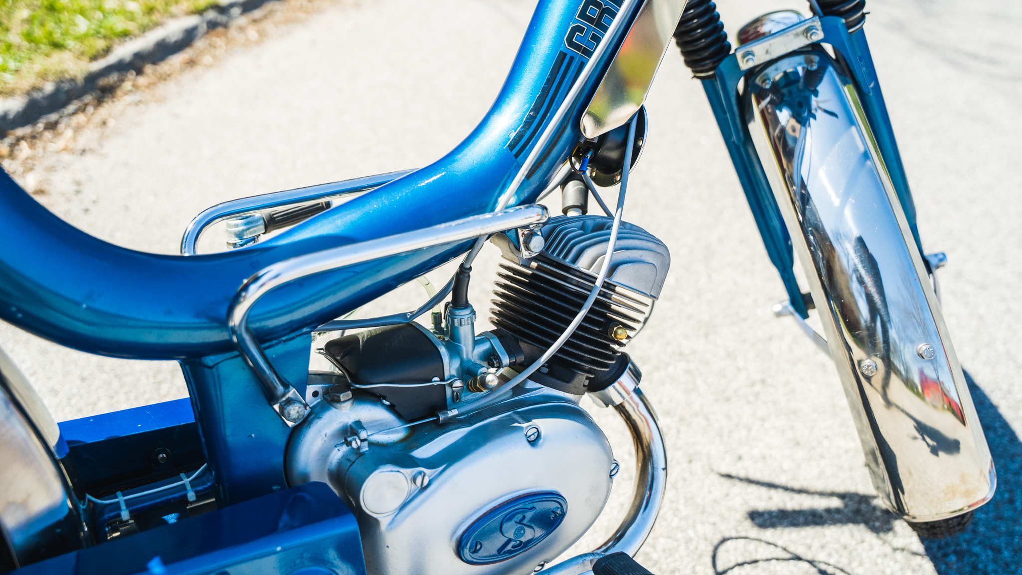 Aussenfoto Crescent Compact 1248 (34)