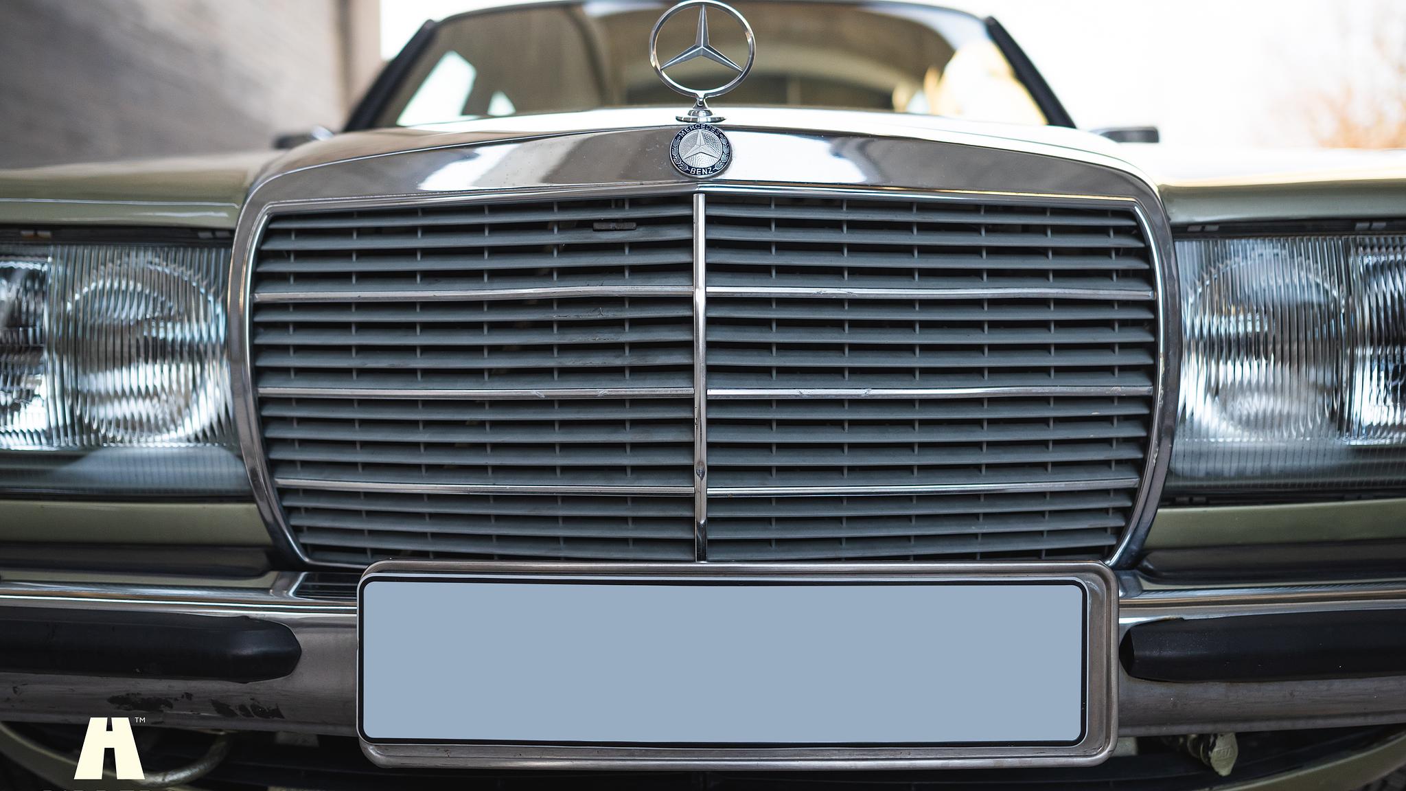 Exteriörbild på 1985 Mercedes-Benz 200 Series 3  (32)