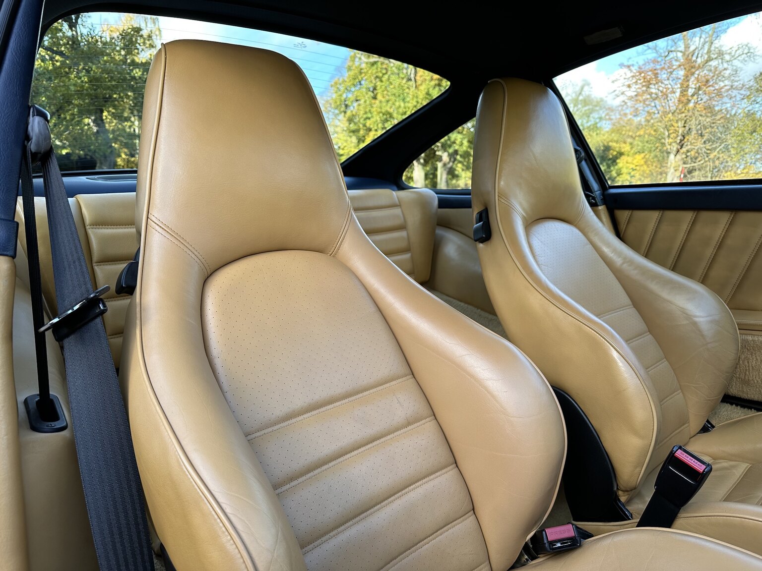 Interiörbild 1986 Porsche 911 Carrera 3.2