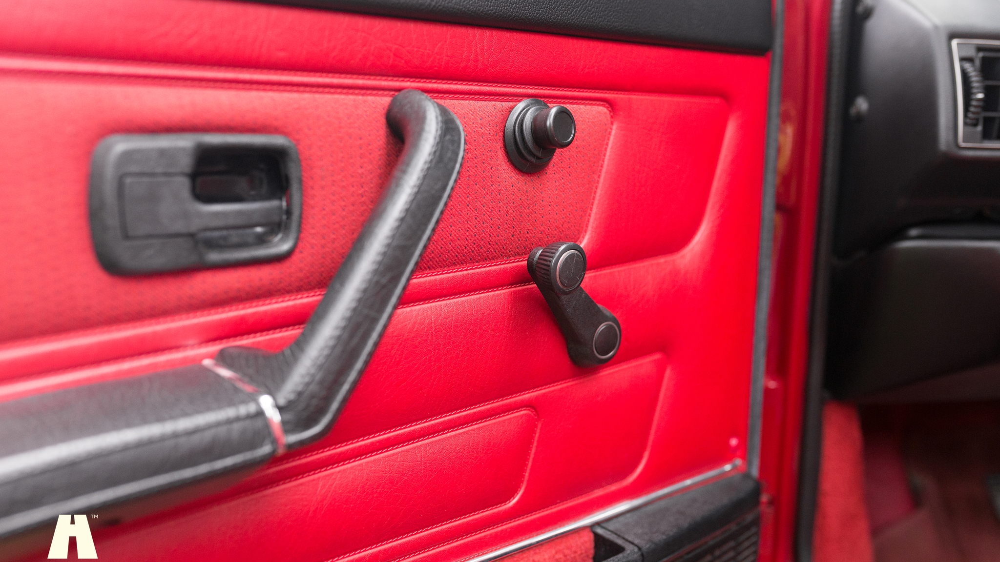 Interior image of 1988 Volkswagen Golf GTI Cabriolet