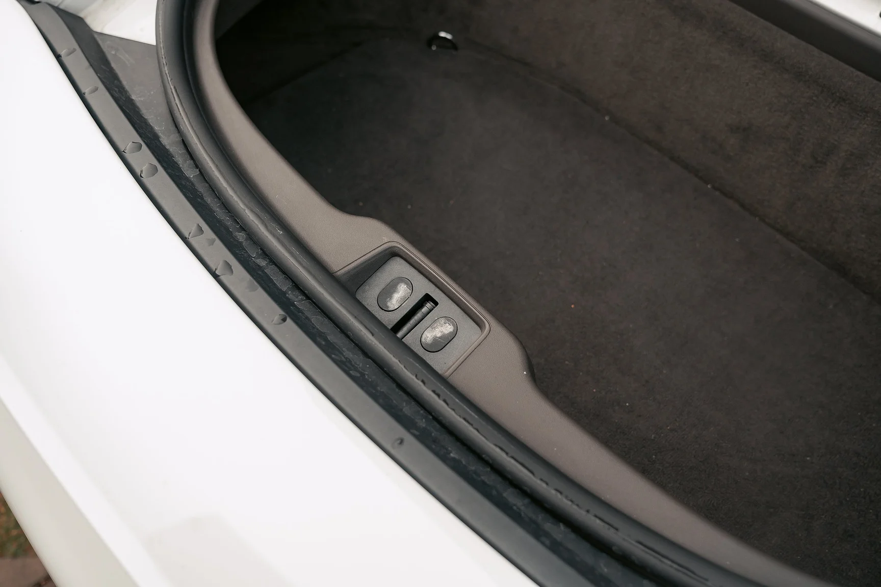 Interior image of 2017 Porsche 718 Cayman S (60)