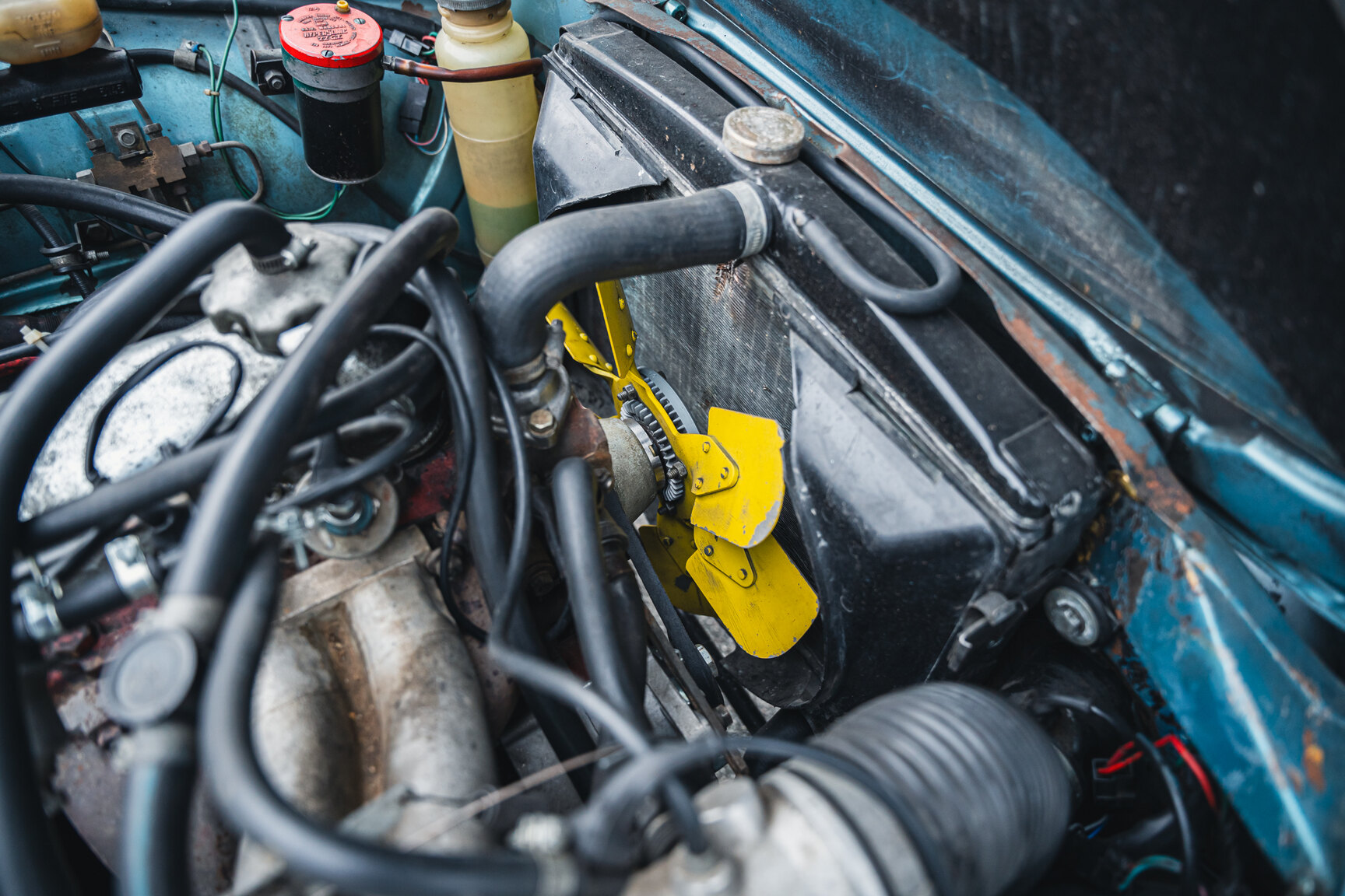 Image of 1972 Volvo 1800 ES mechanics