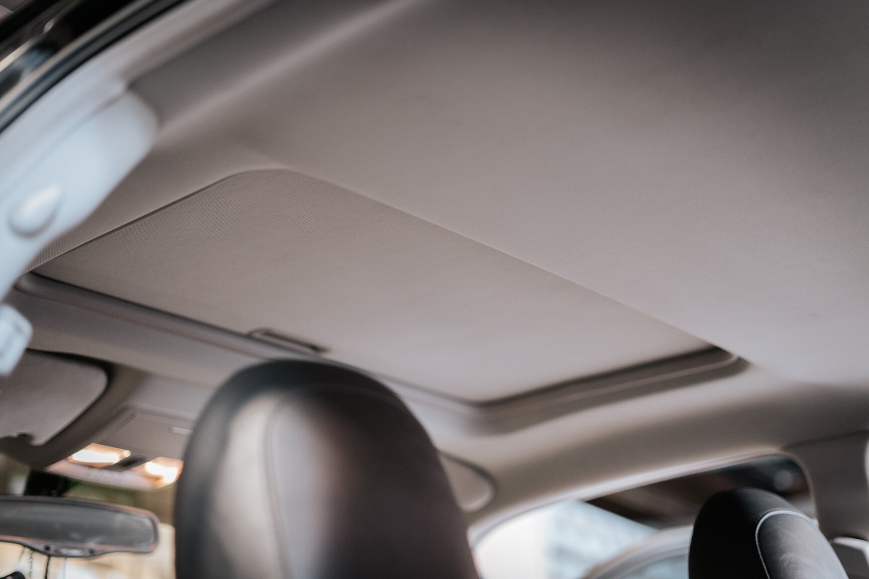 Interior image of 2006 Chrysler 300C SRT-8 (42)