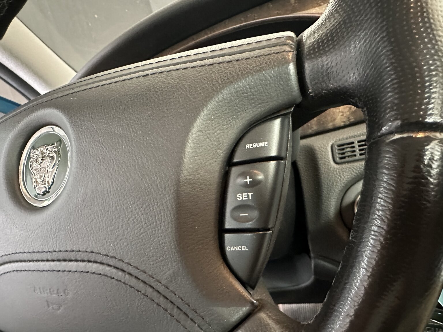 Interior image of 2003 Jaguar S-Type R