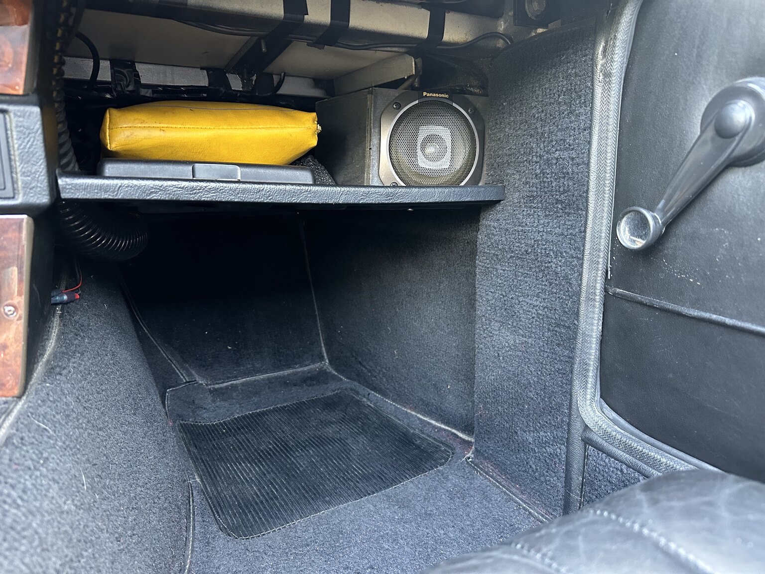 Interior image of 1988 Panther Kallista