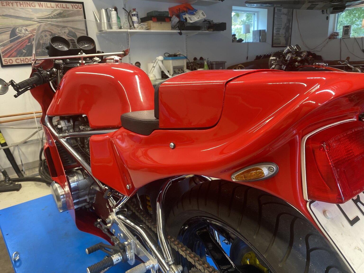 Exteriörbild på 1983 Nico Bakker Suzuki 1100 