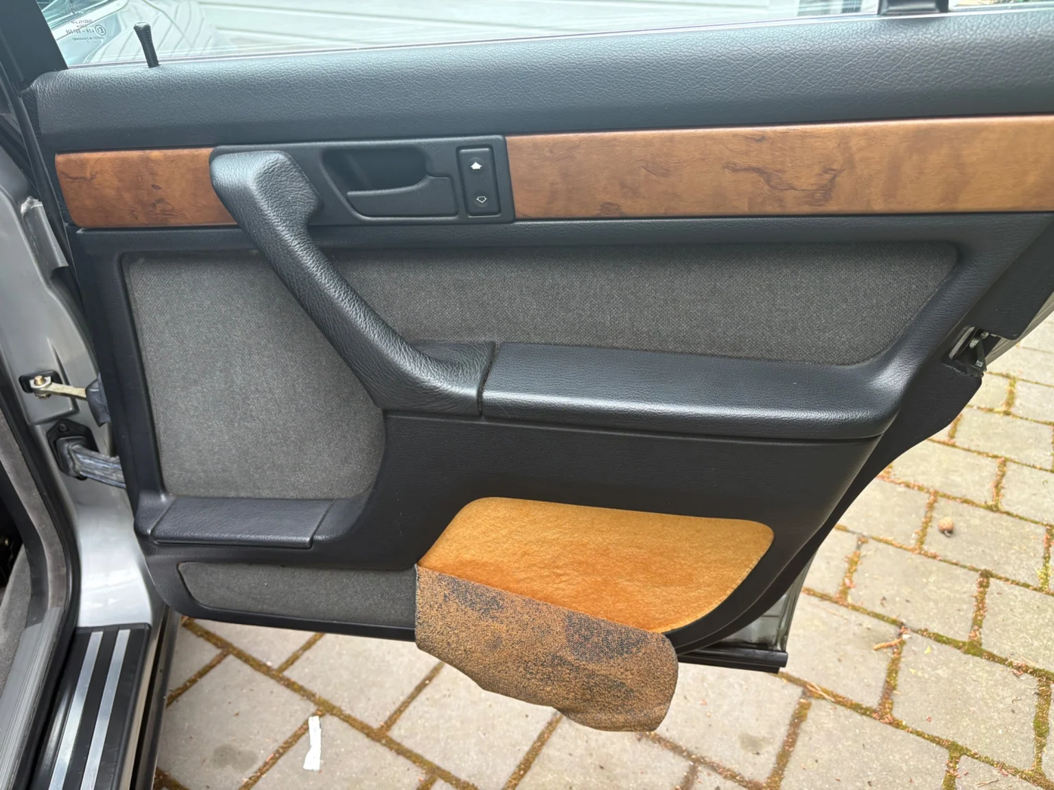 Innenraumfoto von 1988 BMW 730iA (39)