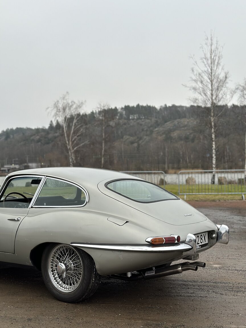 Exterior image of 1962 Jaguar E-Type 3.8 Series I