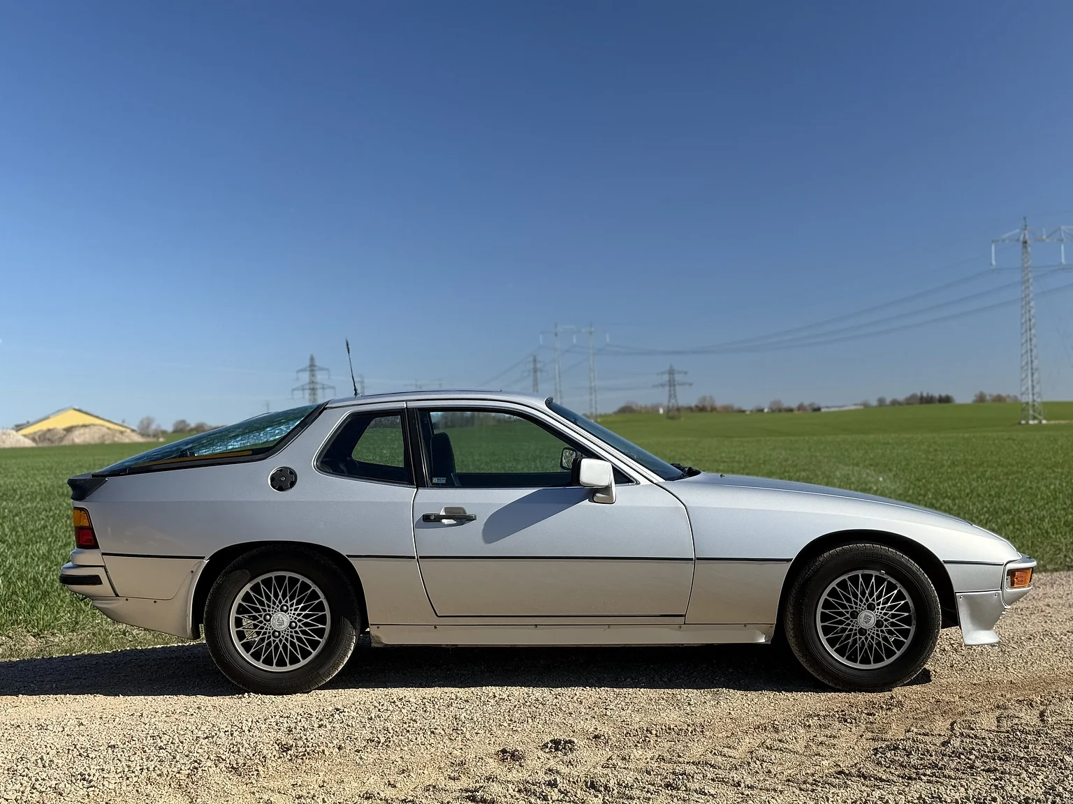 Exteriörbild på 1979 Porsche 924  (5)