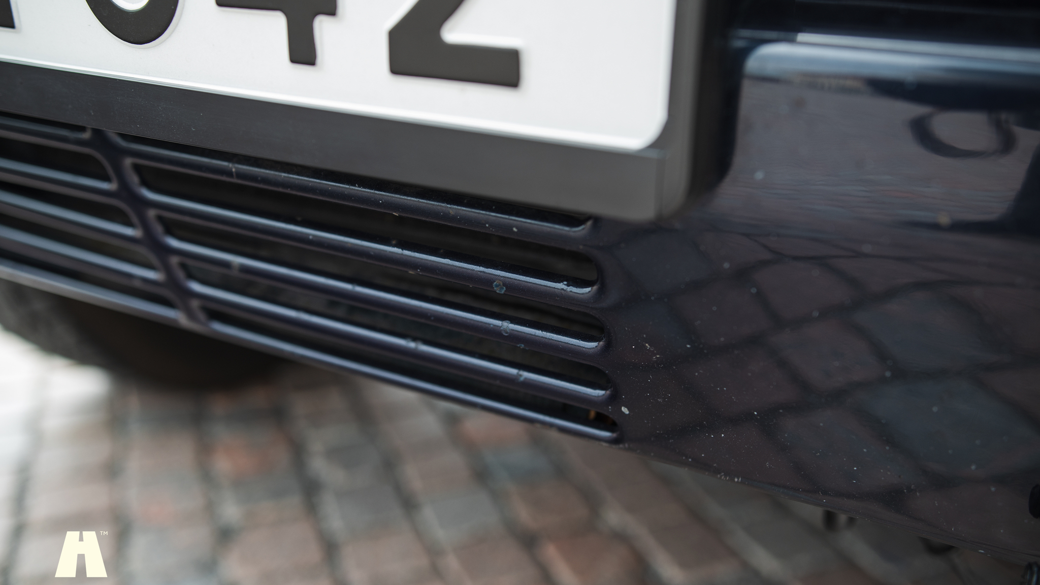 Exteriörbild på 2004 Mercedes-Benz G400 (KORT)