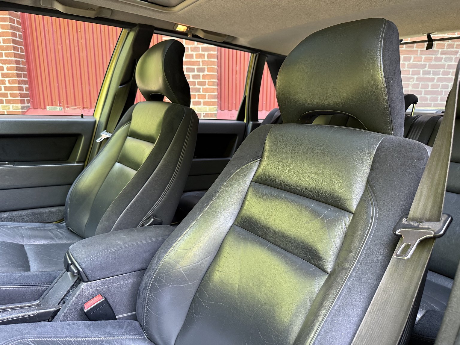 Interior image of 1995 Volvo 850 T-5R