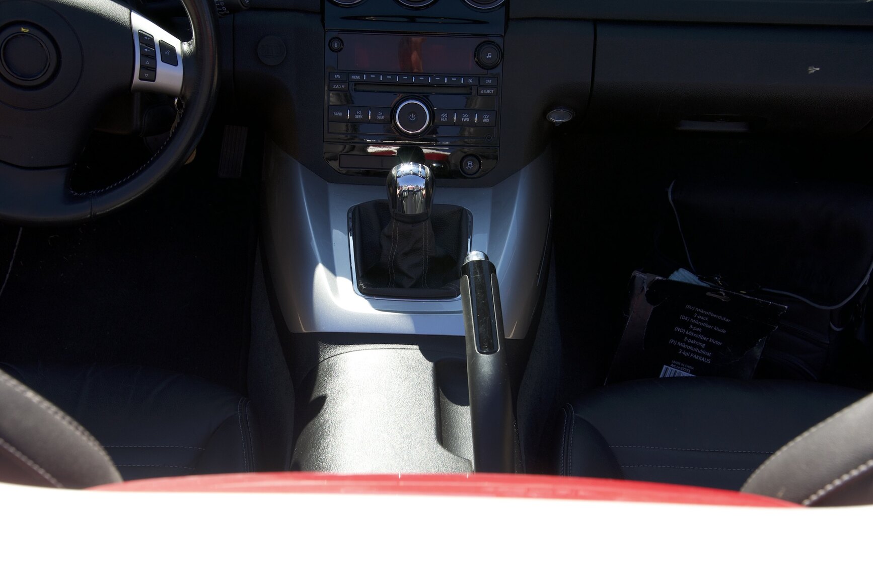 Interior image of 2007 Opel GT 2.0 Turbo