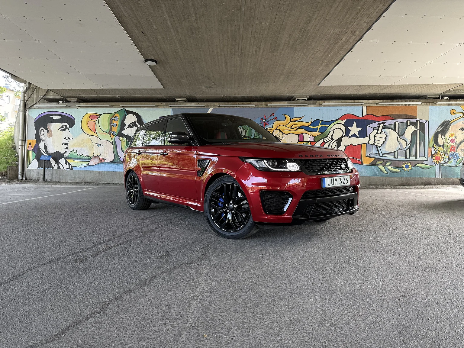 Aussenfoto 2017 Range Rover Sport SVR (2)