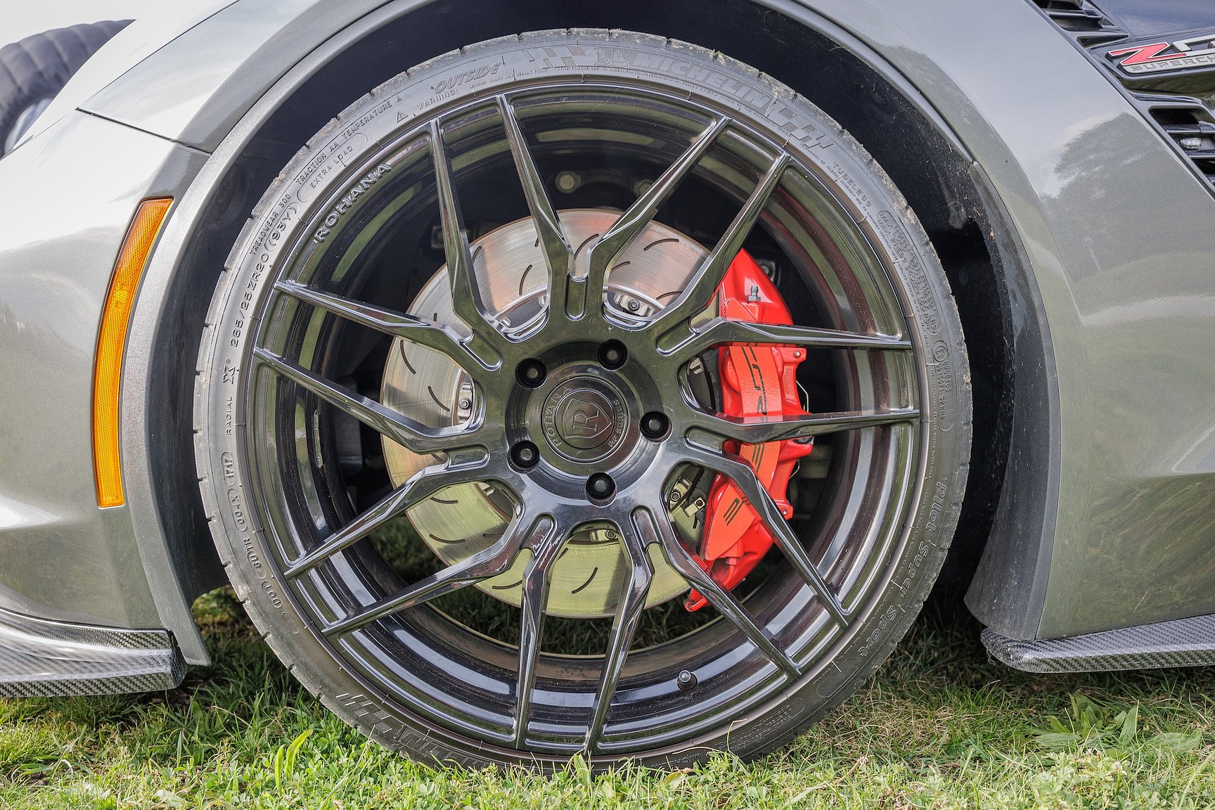 Exterior image of 2016 Chevrolet Corvette Z06