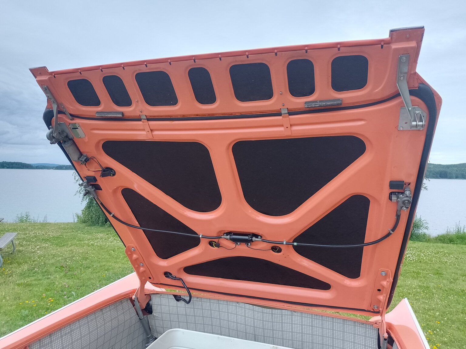 Aussenfoto 1957 Ford Fairlane 500 Skyliner Retract