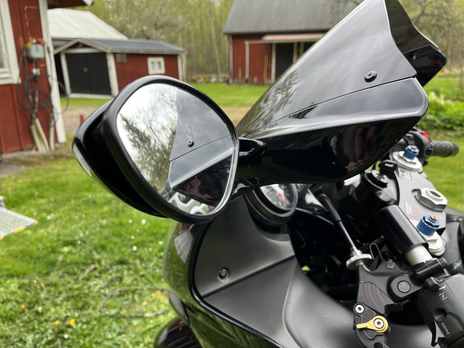 Exterior image of 2002 Kawasaki Ninja ZX-12R