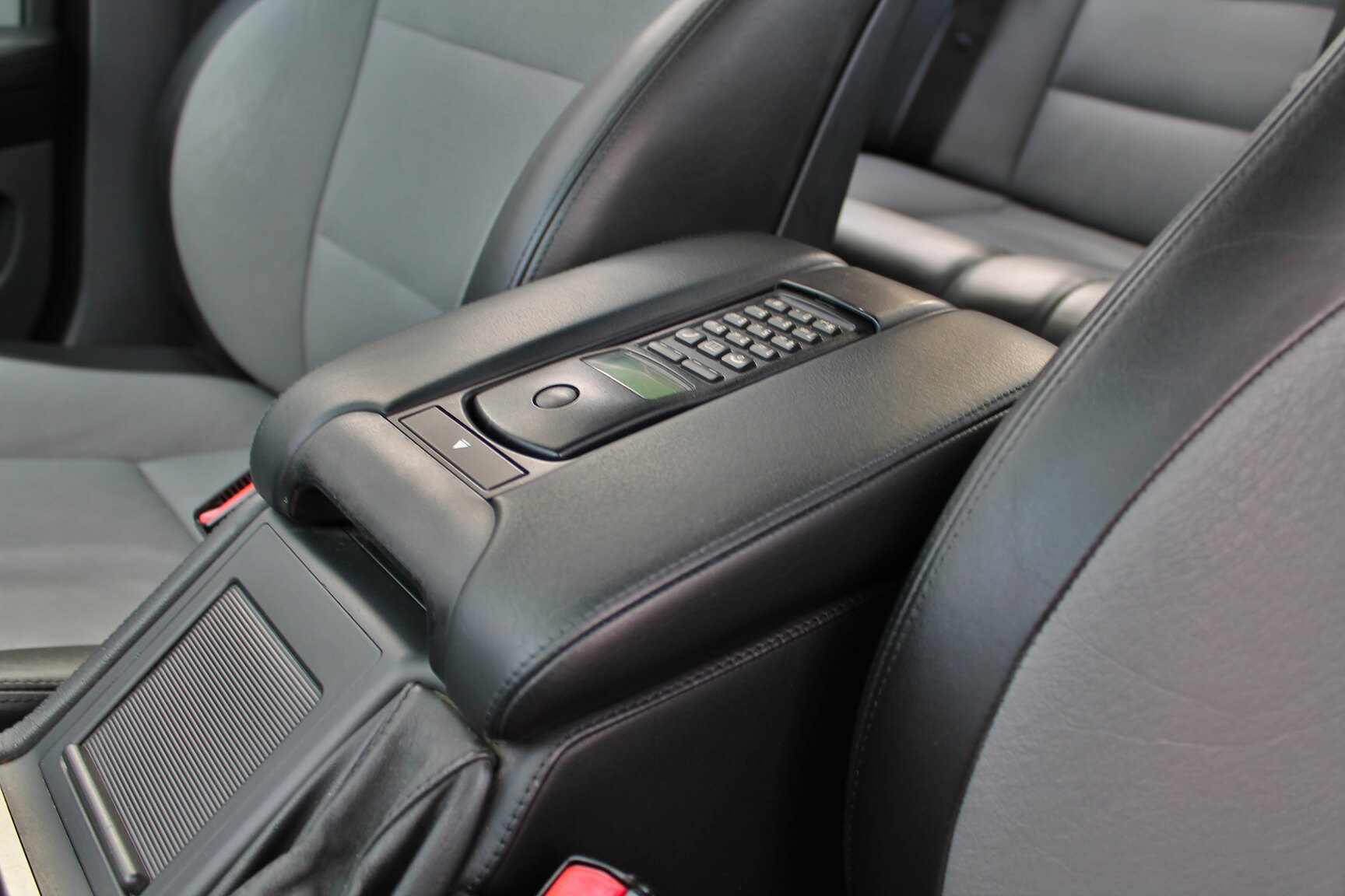 Interiörbild 2003 BMW M5