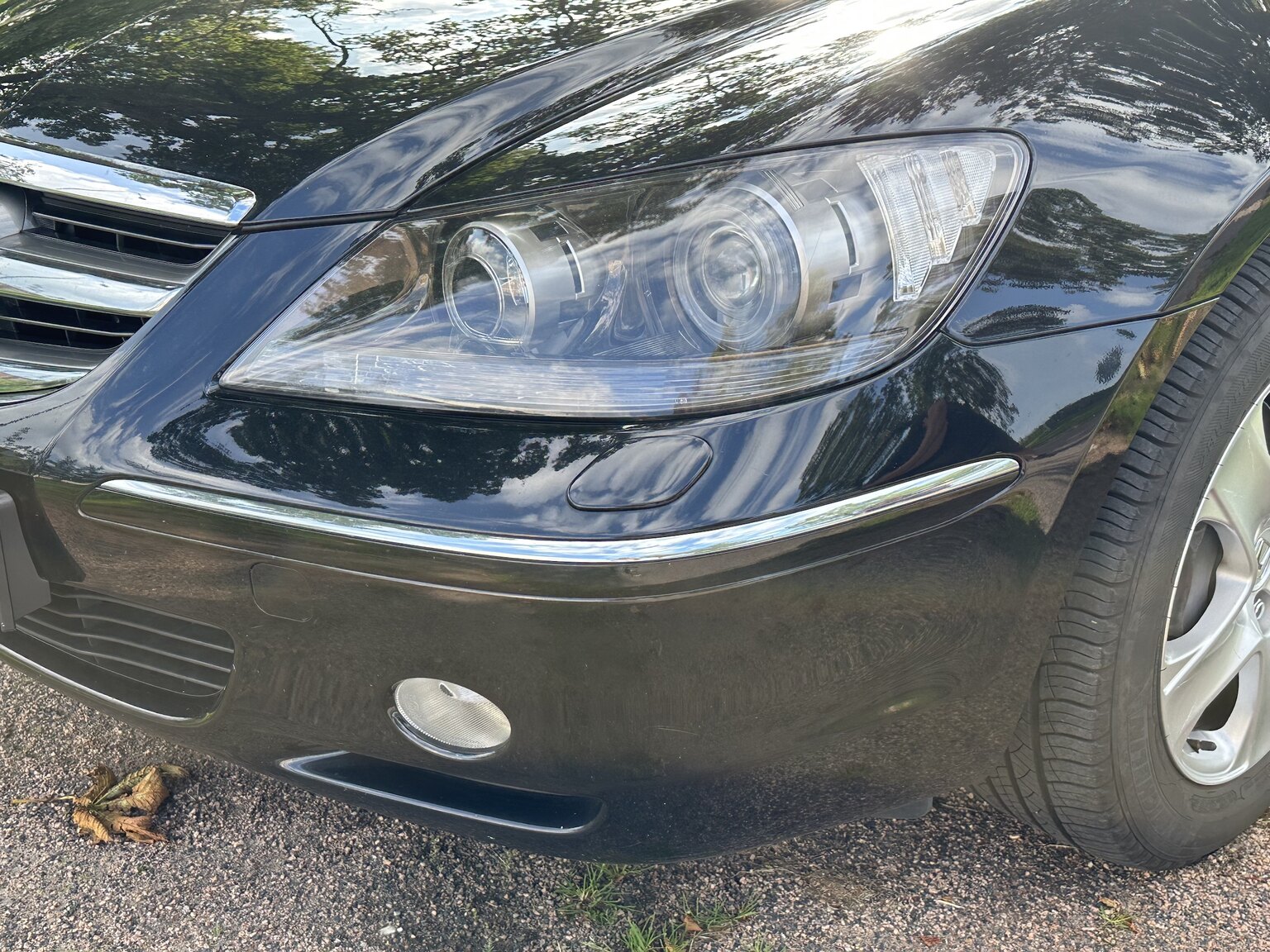 Exteriörbild på 2007 Honda Legend (14)