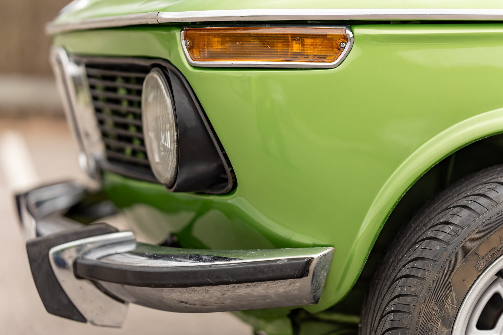 Exterior image of 1975 BMW 2002