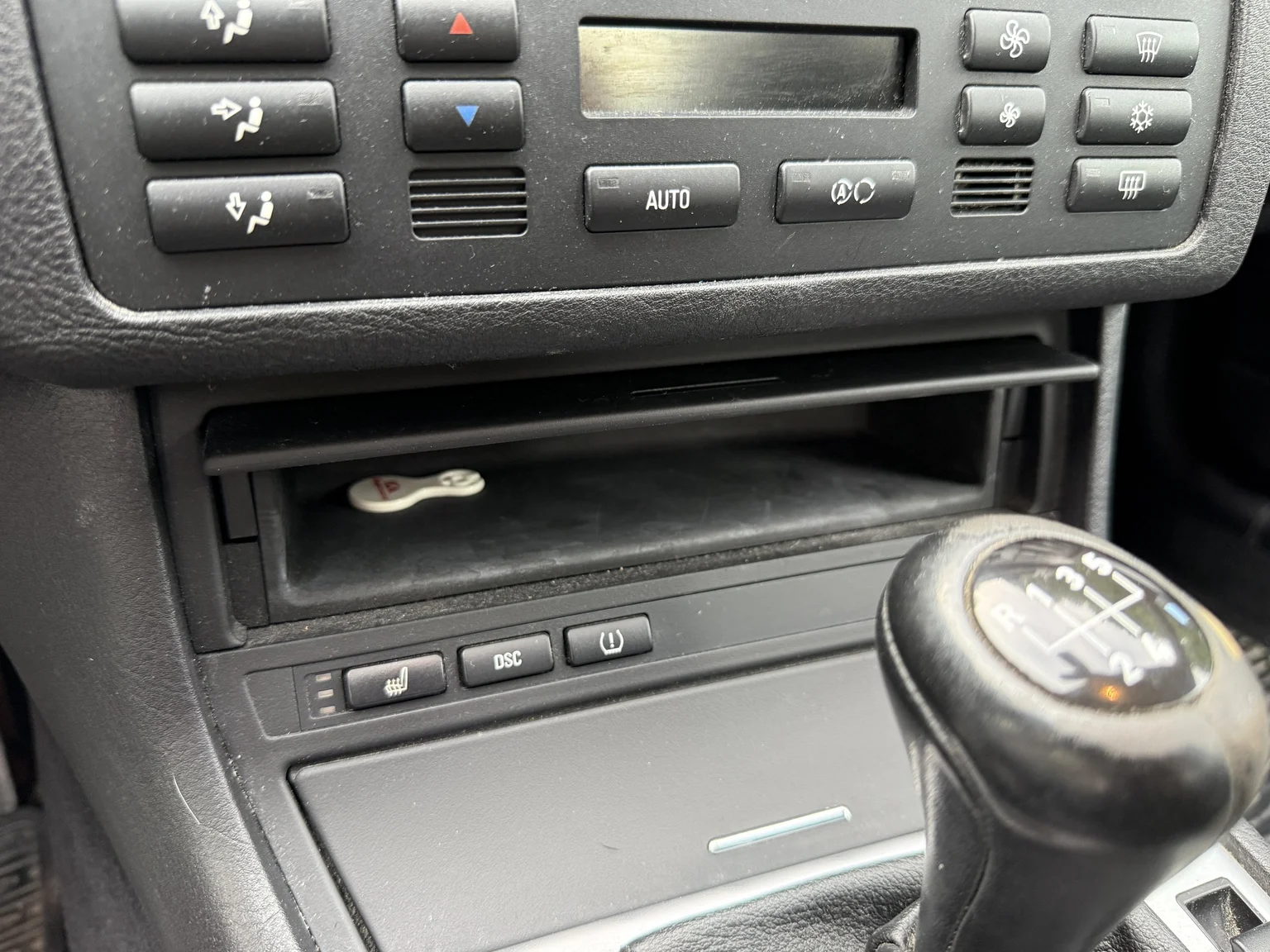 Interiörbild 2005 BMW 320Ci (16)