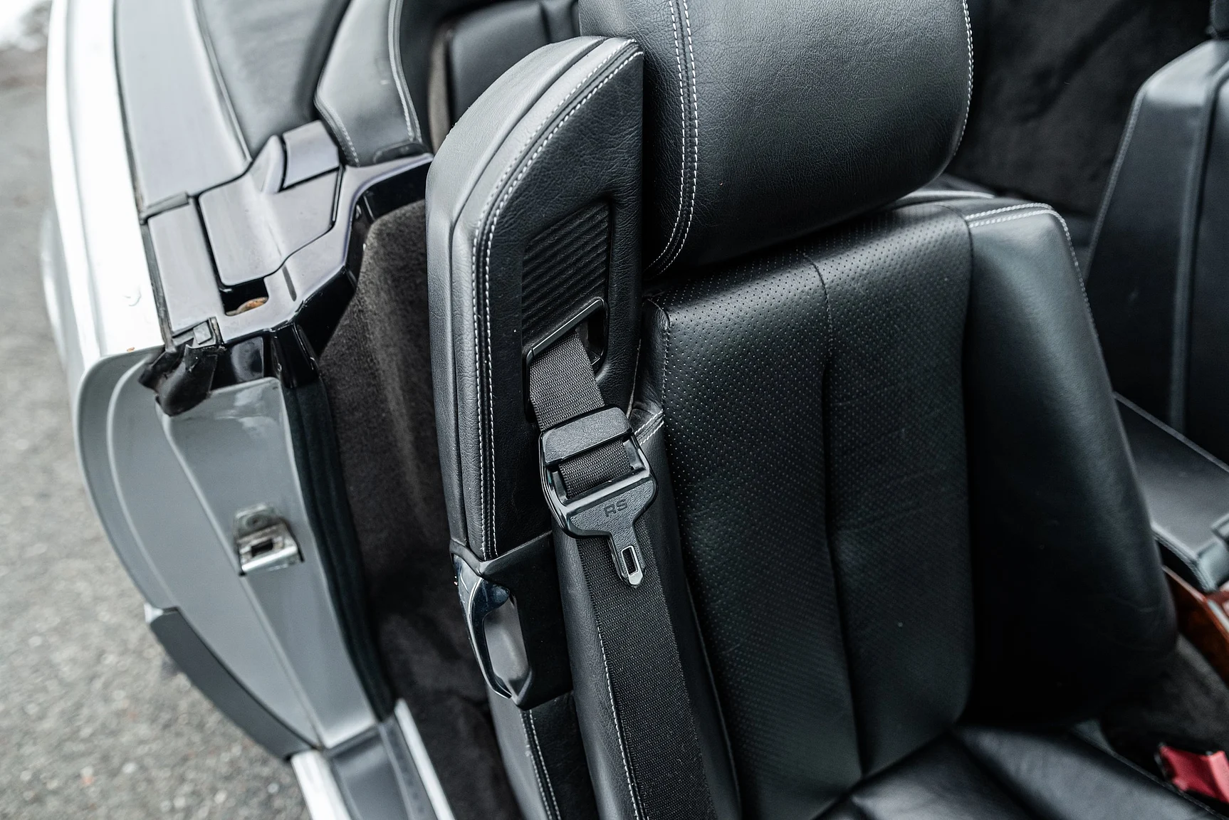 Interiörbild 1993 Mercedes-Benz 600 SL (31)