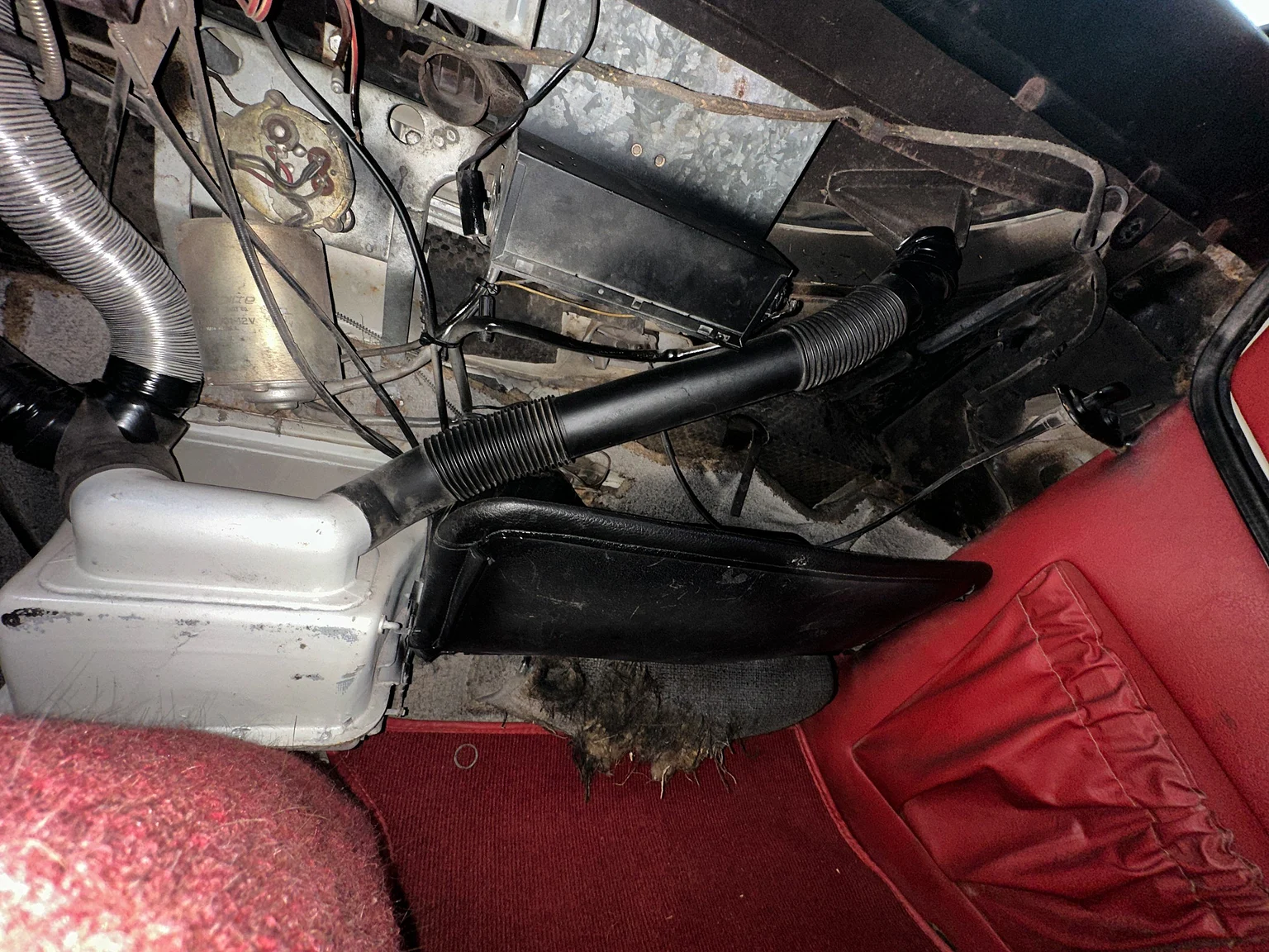 Innenraumfoto von 1964 Volvo P 1800S (61)