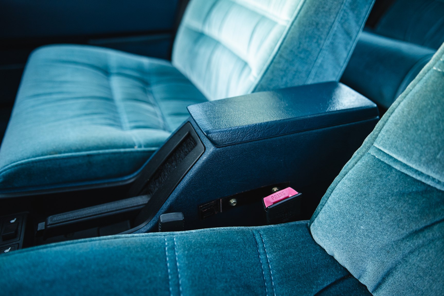 Innenraumfoto von 1985 Volvo 760 GLE 2.8 V6 Automatisk