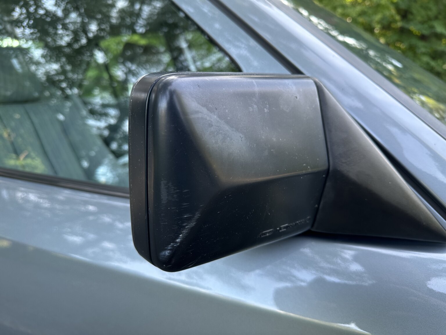 Exteriörbild på 1989 Mercedes-Benz 230E