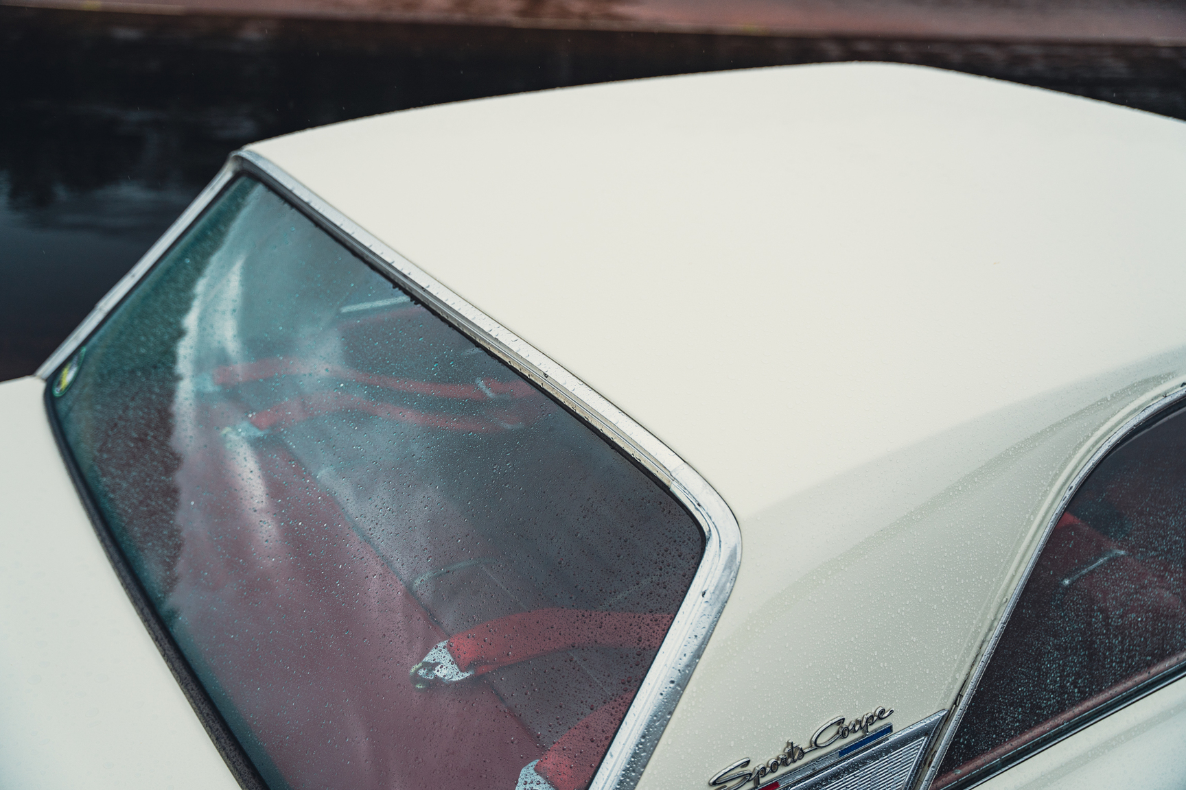 Exteriörbild på 1964 Ford Fairlane 500 Sport Coupé (36)