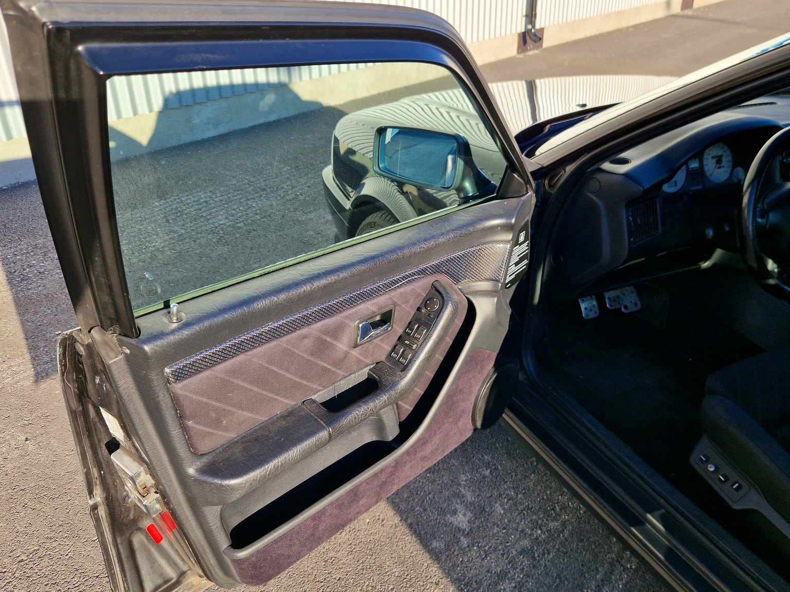 Innenraumfoto von 1993 Audi S2 Avant 2.2 quattro