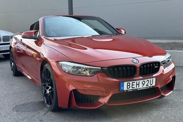 Exterior image of 2018 BMW M4 Competition Convertible F83 Manual