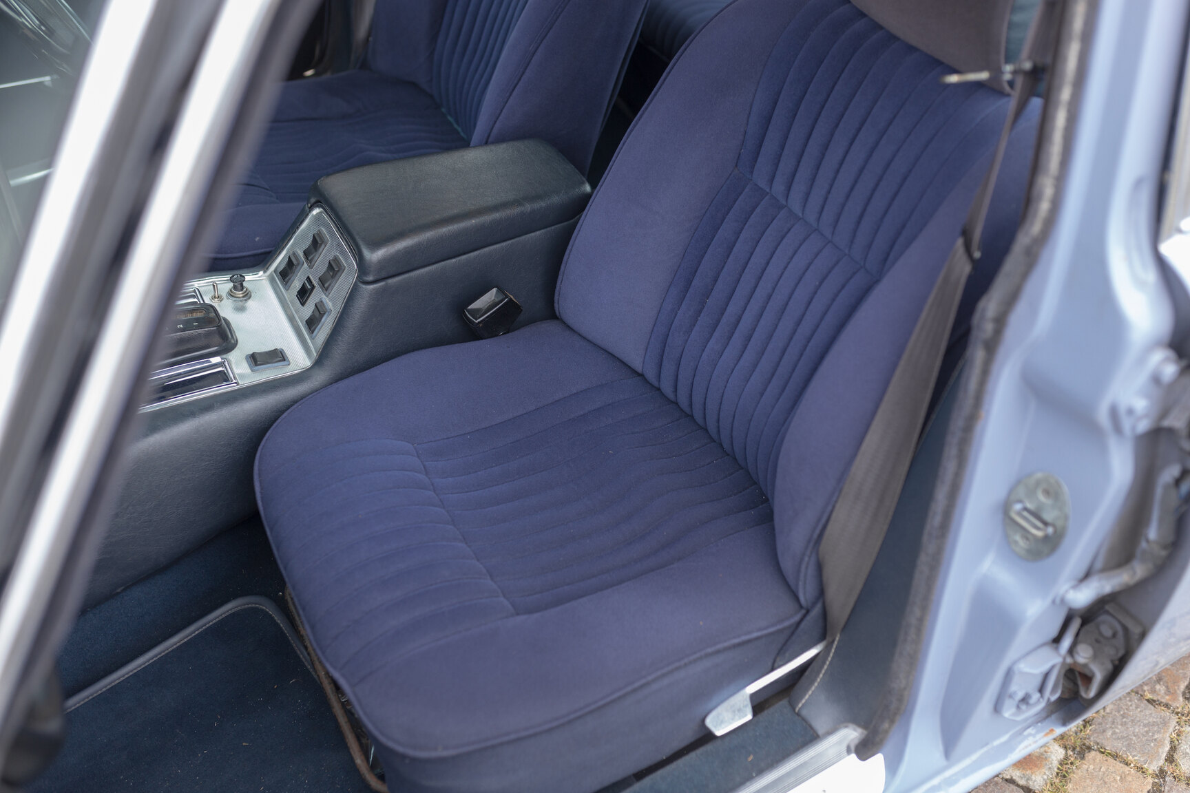 Innenraumfoto von 1975 JAGUAR XJ6  (12)