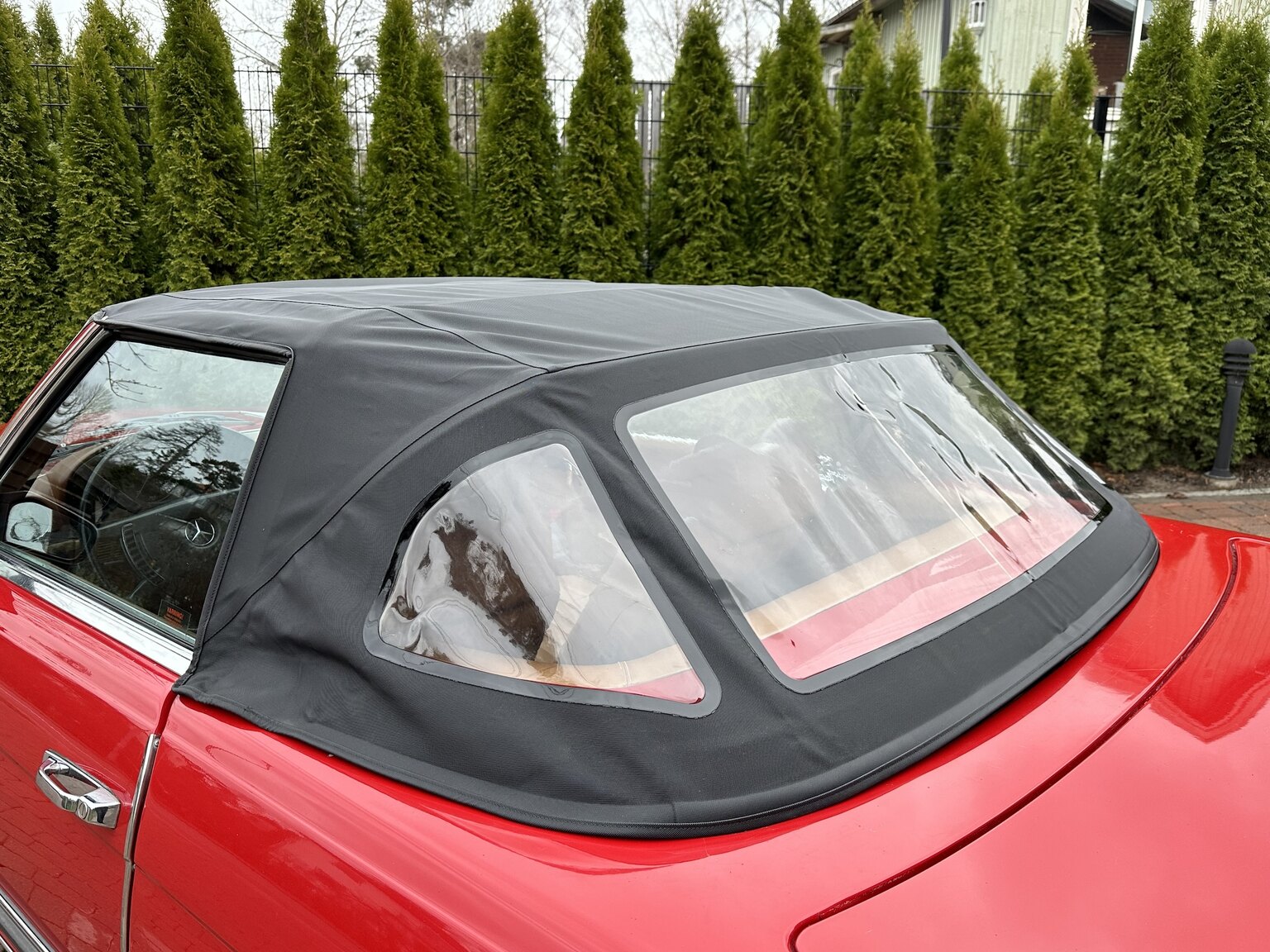 Exteriörbild på 1973 Mercedes-Benz 450 SL