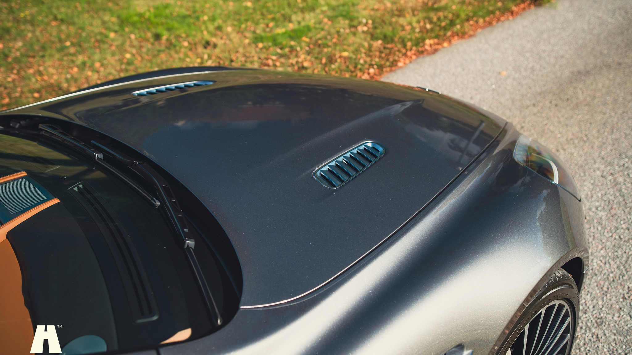 Exterior image of 2014 Aston Martin Rapide S