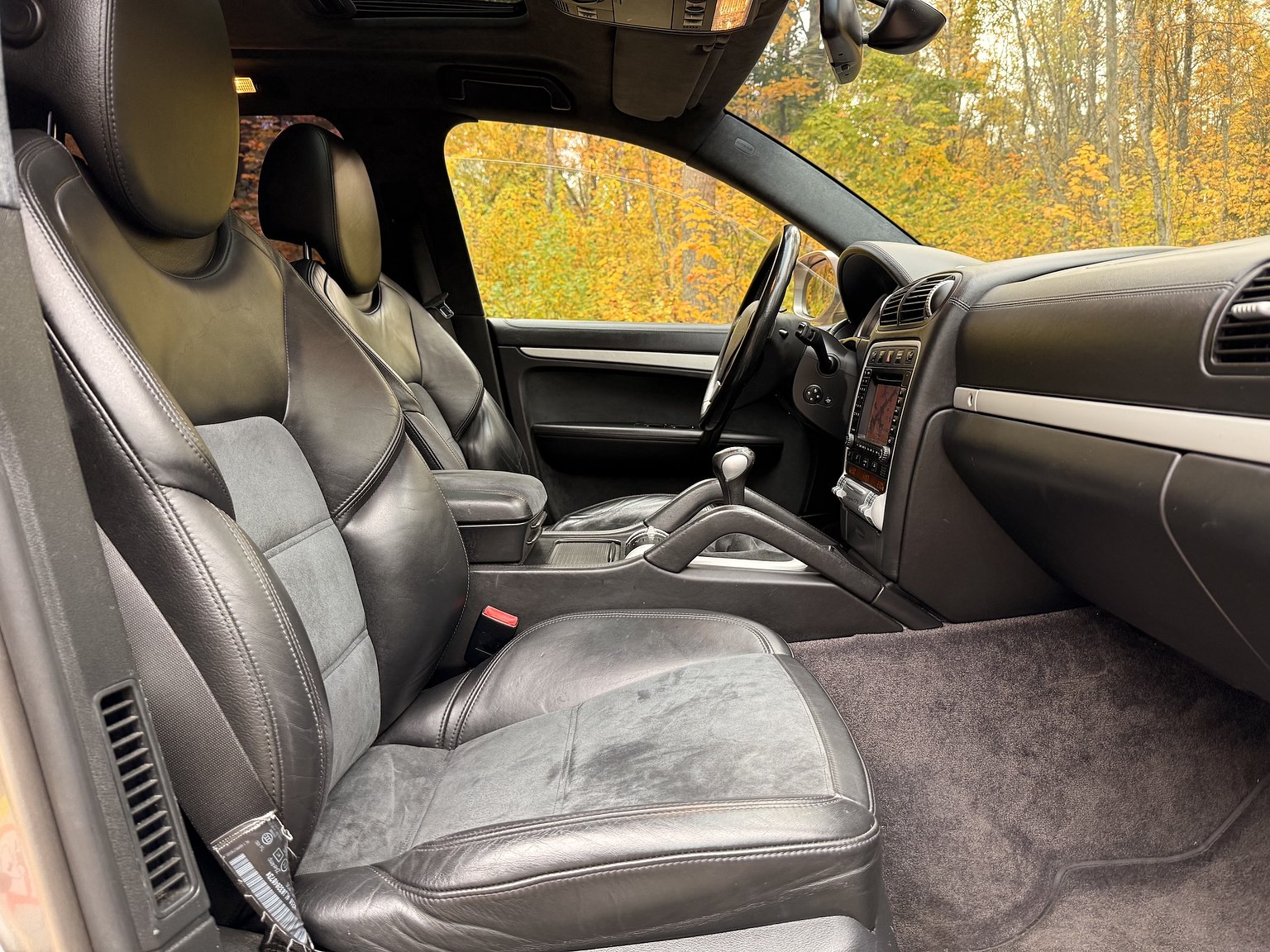 Interiörbild 2008 Porsche Cayenne GTS 6-växlad Manuell