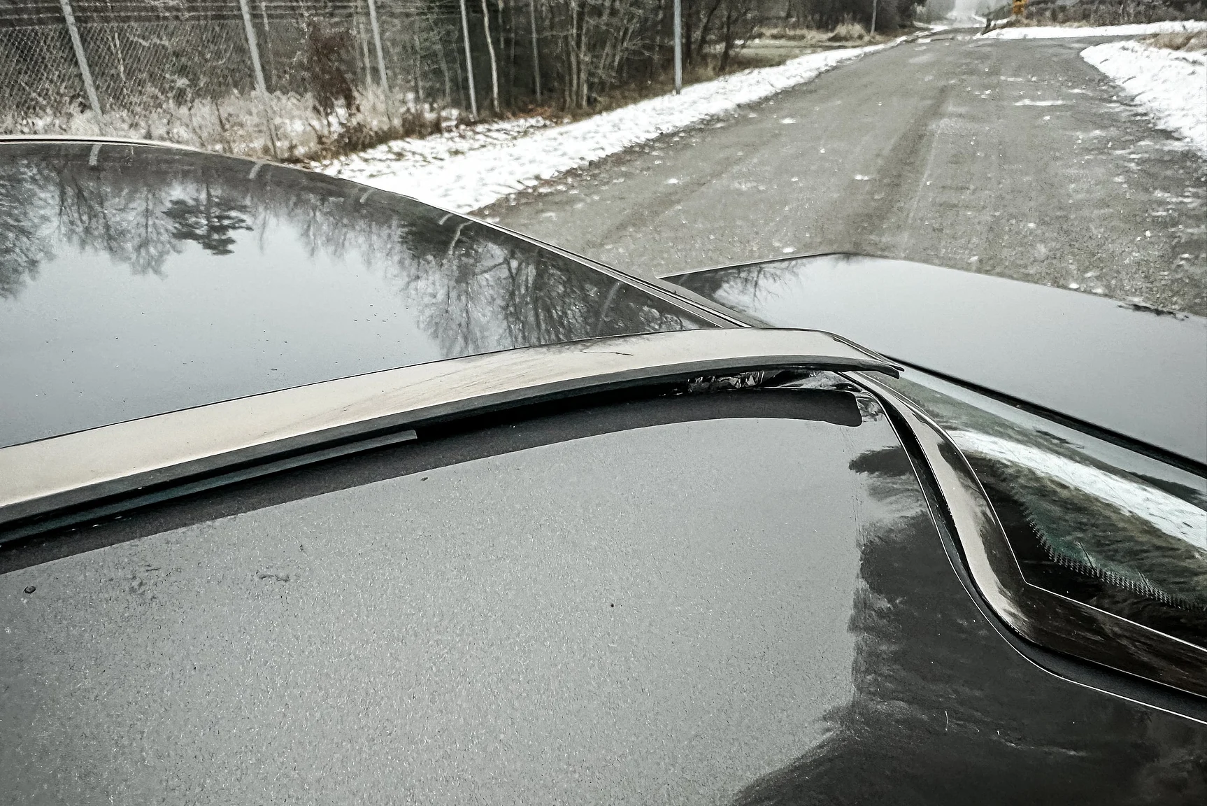 Exterior image of 1993 Mercedes-Benz E 320 "AMG" (52)