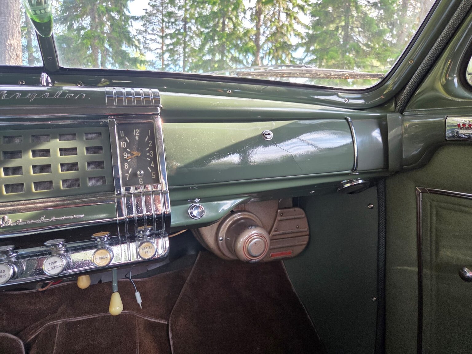 Interior image of 1948 Chrysler Windsor Club Coupé