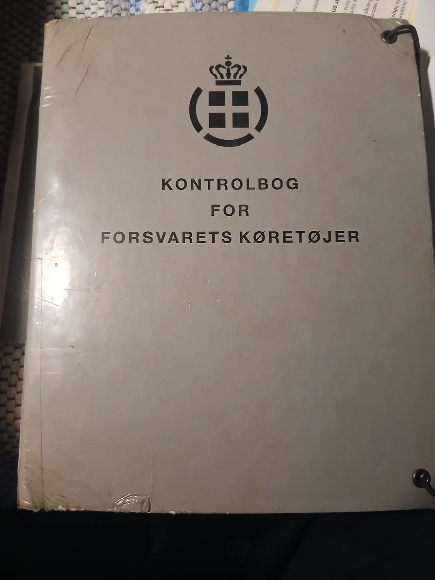 Dokumentation för 1987 Mercedes-Benz 240 GD 461 (2)