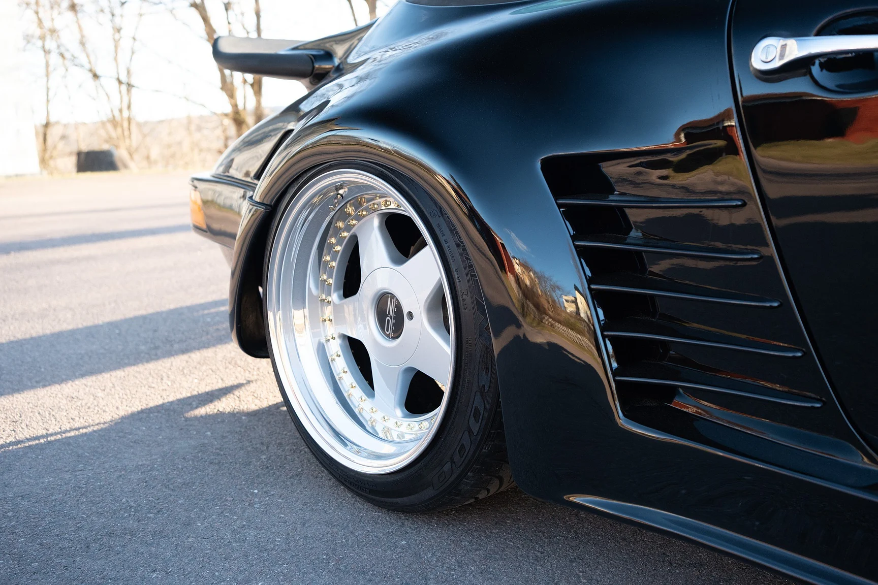 Aussenfoto 1976 Porsche 911 Targa Flachbau - Josef Zirkelbach DP (34)