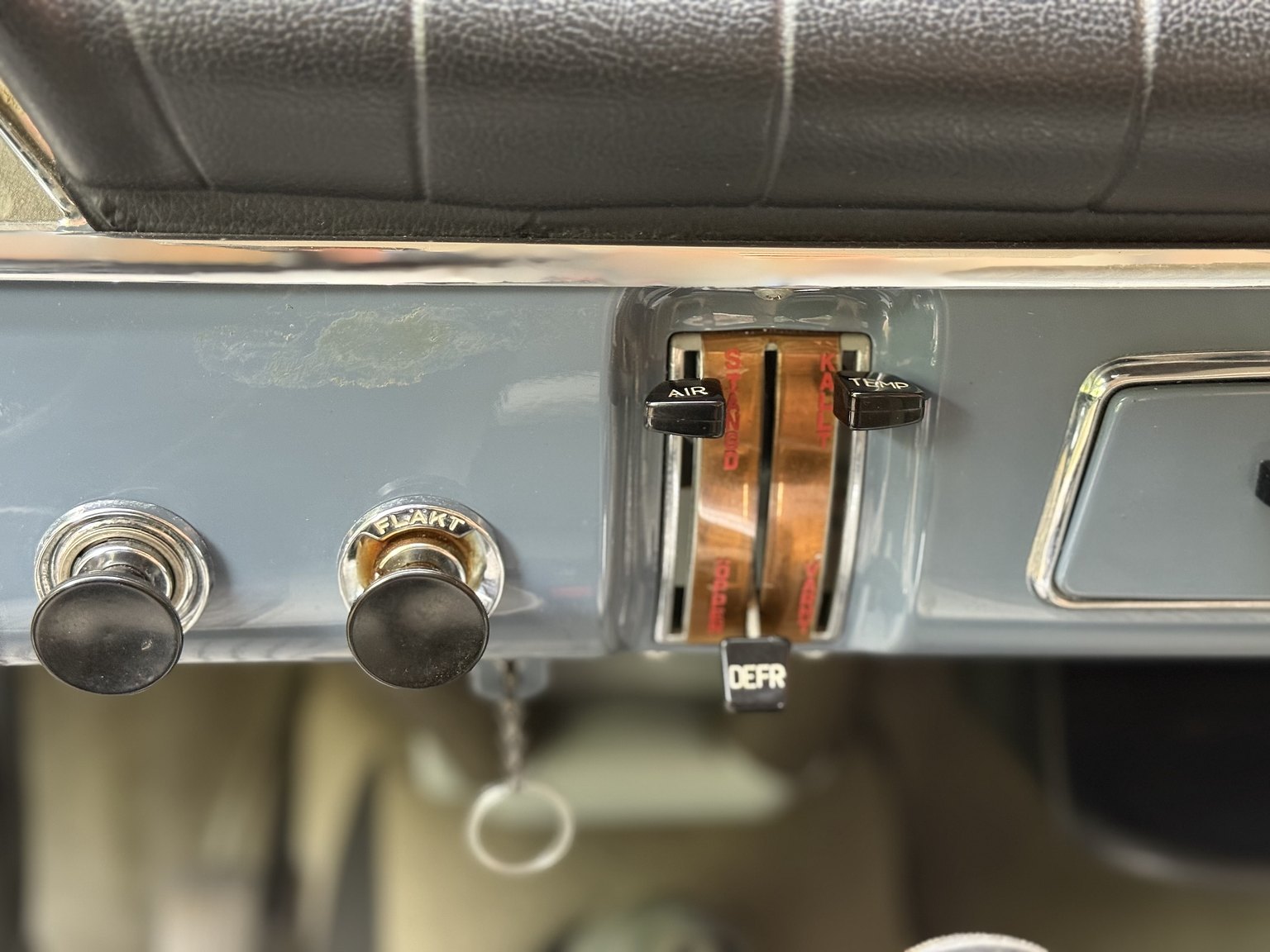 Interior image of 1964 Volvo Amazon 121 P130