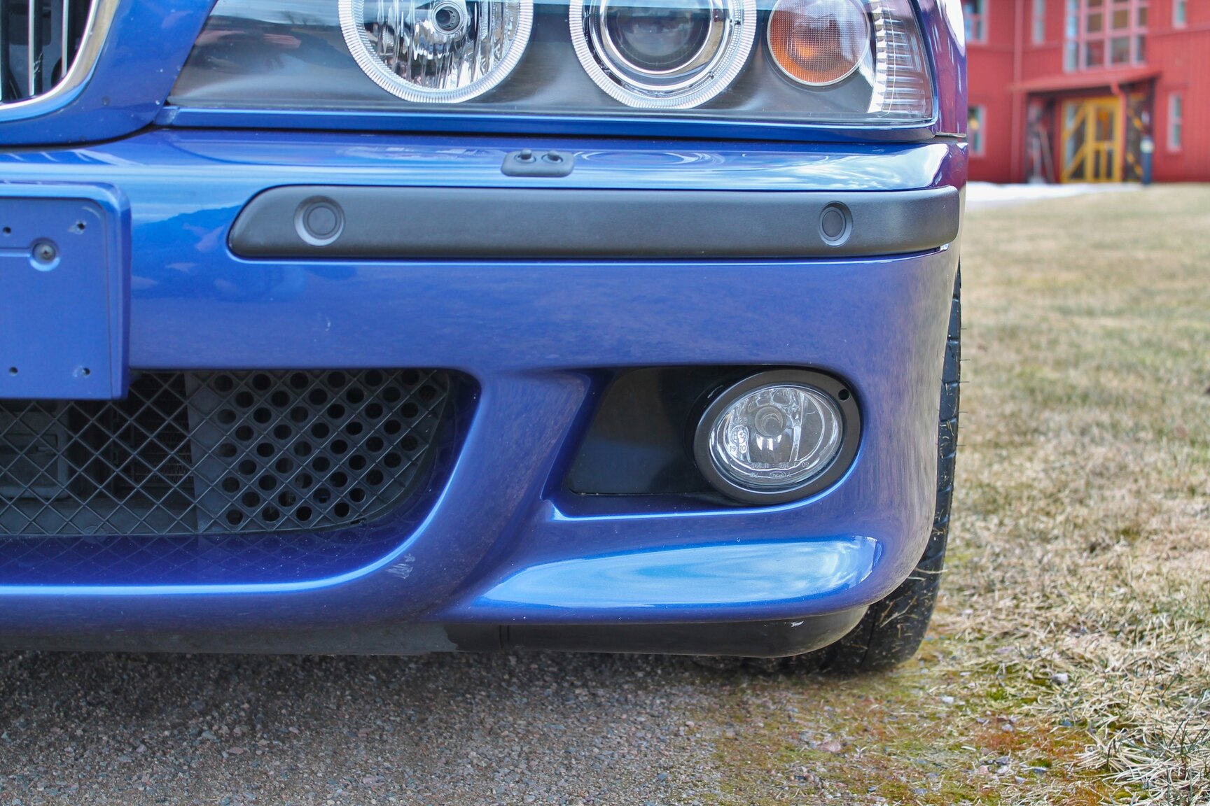 Exteriörbild på 2003 BMW M5