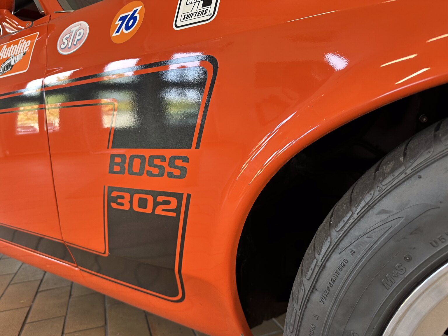 Exteriörbild på 1969 Ford Mustang Fastback Boss Race Car