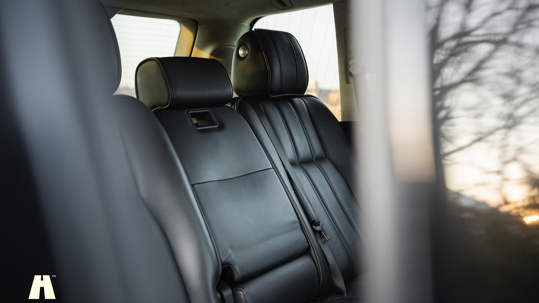 Interior image of 2012 Land Rover Range Rover Westminster TDV8 (L322)